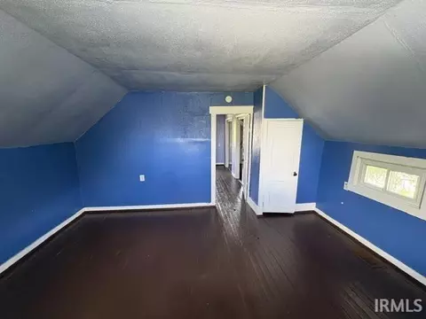 Bedroom - 321 W Jay St, Dunkirk, IN 47336 photo 3 of 5