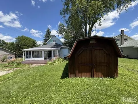 Exterior - 321 W Jay St, Dunkirk, IN 47336 photo 7 of 12