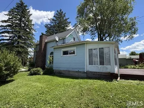 Exterior - 321 W Jay St, Dunkirk, IN 47336 photo 3 of 12