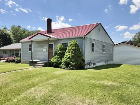 438 W 12th St, Peru, IN 46970