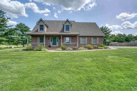 10899 Beck Rd, Elberfeld, IN 47613