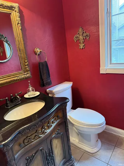 Bath - 2500 E Cedarwood Dr, Bloomington, IN 47401 photo 1 of 7