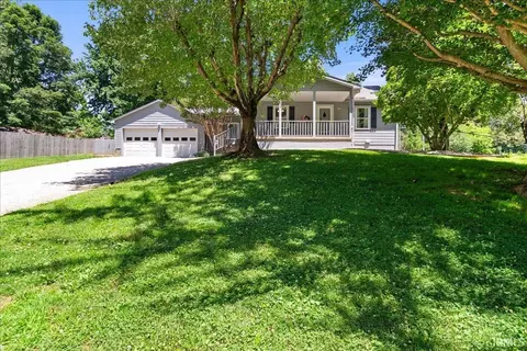 6722 Ferstel Rd, Newburgh, IN 47630