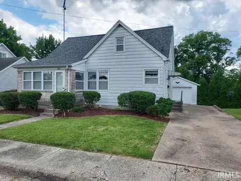1415 Maute St, Jasper, IN 47546