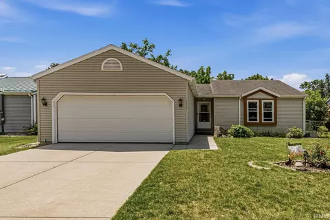 1111 B J St, Mishawaka, IN 46545