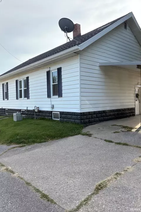 210 E 15th St, Jasper, IN 47546 photo 10
