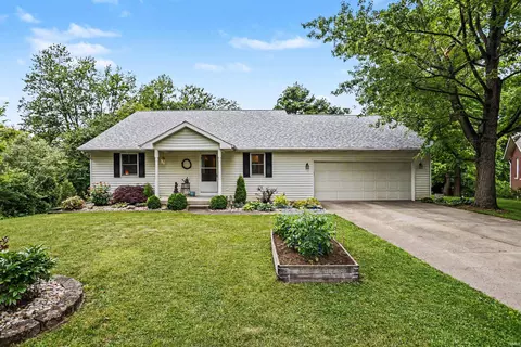 63199 Lakeside Dr, Goshen, IN 46528