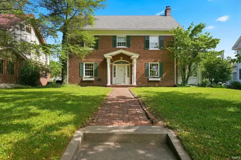 1302 W Rudisill Blvd, Fort Wayne, IN 46807