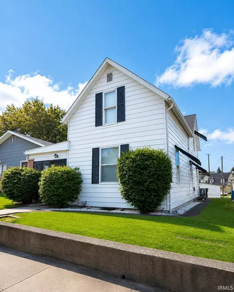 1307 Wright St, Logansport, IN 46947