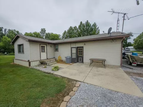 11288 E 1020 Ln, Mount Carmel, IL 62863 photo 17