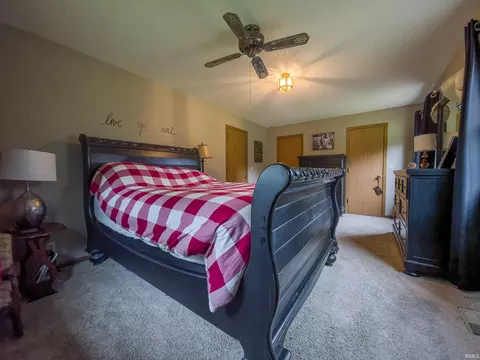 11288 E 1020 Ln, Mount Carmel, IL 62863 photo 11