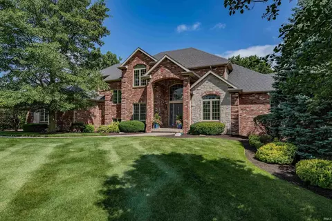 12516 Covington Manor Farms Rd, Fort Wayne, IN 46814