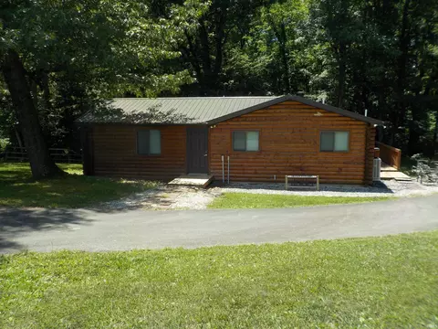 6133 S County Road 490 West Rd, Paoli, IN 47454