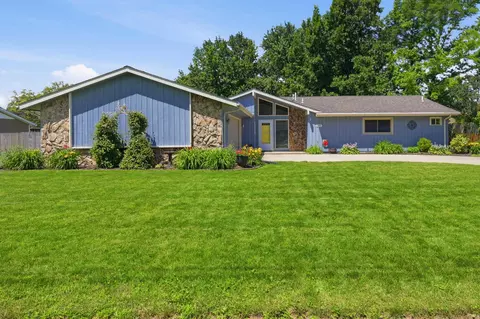 5401 N Moore Rd, Muncie, IN 47304