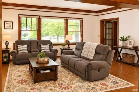 Living - 803 E 5th St, Fowler, IN 47944 photo 1 of 3
