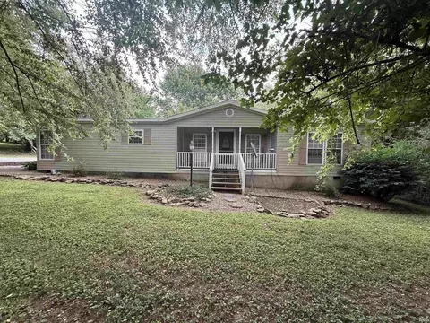 201 Sycamore St, Gentryville, IN 47537