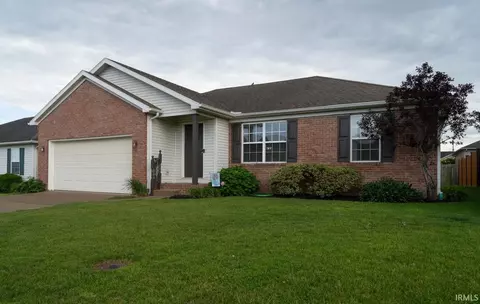 4625 Baywood Ct, Evansville, IN 47725