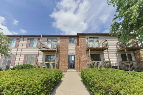 1208 Clarinet Blvd, Elkhart, IN 46516