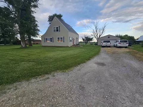 2335 S County Rd 130 W Rd, Frankfort, IN 46041