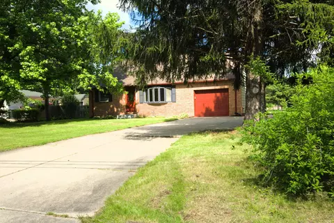 54872 Bittersweet Rd, Mishawaka, IN 46545