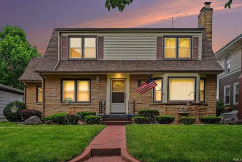 222 W Michigan St, New Carlisle, IN 46552