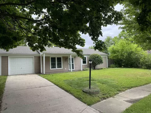 7824 Greenbank Ct, Fort Wayne, IN 46815