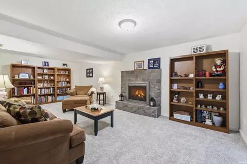 Living - 7467 E Windfree Ln, Bloomington, IN 47401 photo 3 of 3