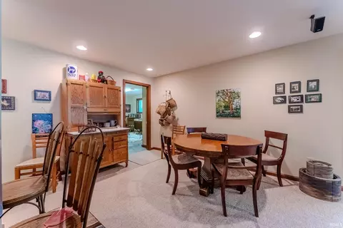 Dining - 38 Studio Dr, Wabash, IN 46992 photo 4 of 4