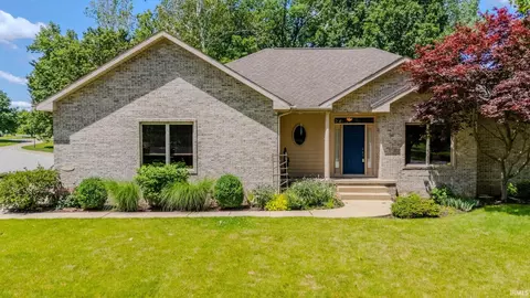 Exterior - 38 Studio Dr, Wabash, IN 46992 photo 2 of 7