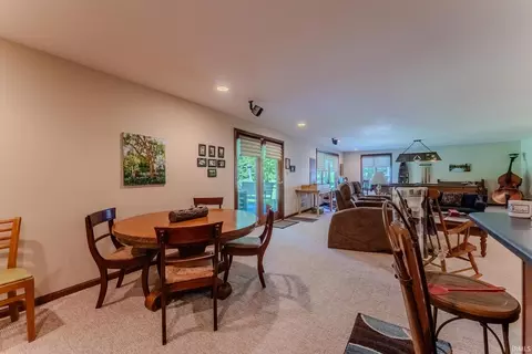 Dining - 38 Studio Dr, Wabash, IN 46992 photo 3 of 4