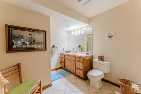 Bath - 38 Studio Dr, Wabash, IN 46992 photo 5 of 5