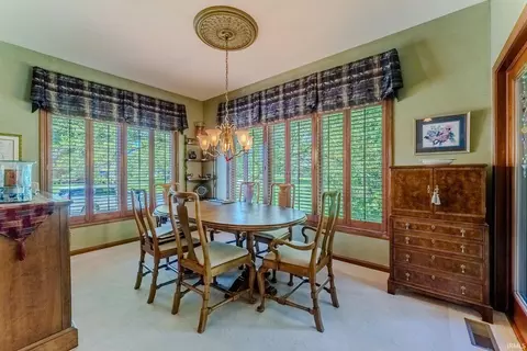 Dining - 38 Studio Dr, Wabash, IN 46992 photo 1 of 4