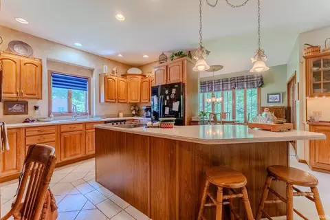 Kitchen - 38 Studio Dr, Wabash, IN 46992 photo 5 of 7