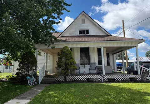 221 E Washington St, Galveston, IN 46932