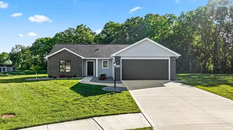 1114 Herdsman Blvd, Huntertown, IN 46748