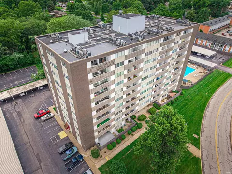 1100 Erie Ave #704, Evansville, IN 47715