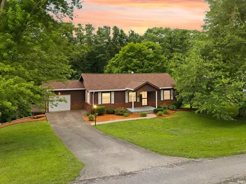 2163 Sunny Acres Dr, French Lick, IN 47432