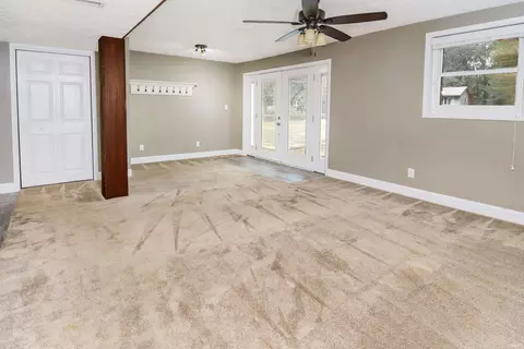 Living - 2955 E Carowinds Ct, Bloomington, IN 47401 photo 3 of 6