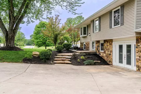 Exterior - 2955 E Carowinds Ct, Bloomington, IN 47401 photo 3 of 14