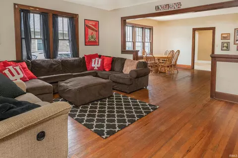 Living - 402 E 1st St, Bloomington, IN 47401 photo 3 of 6
