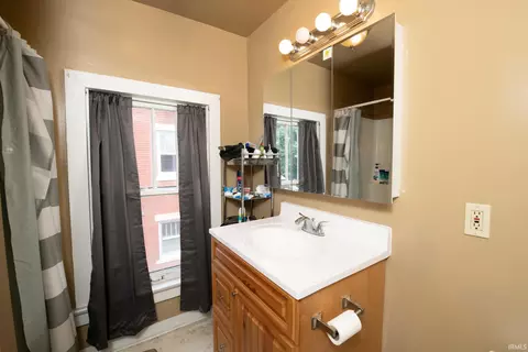 Bath - 402 E 1st St, Bloomington, IN 47401 photo 3 of 5