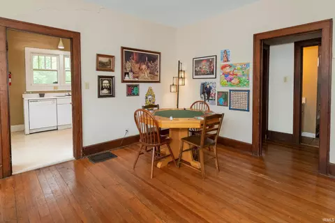 Dining - 402 E 1st St, Bloomington, IN 47401 photo 1 of 2