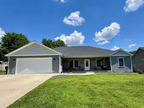 426 S Blitzen Ln, Santa Claus, IN 47579