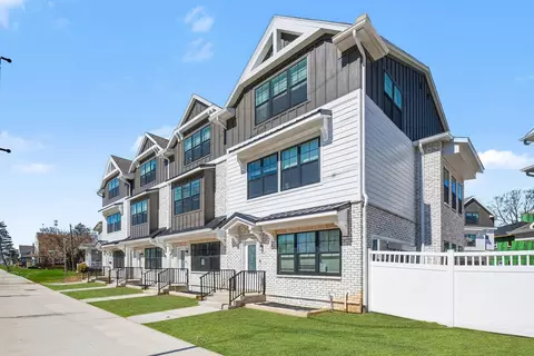 743 S Bend Ave, South Bend, IN 46617
