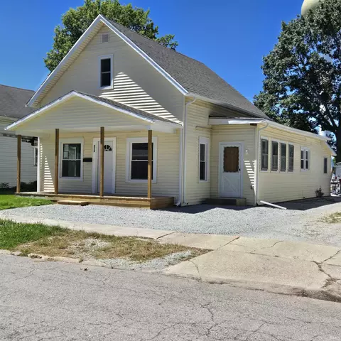 214 W Williams St, Argos, IN 46501