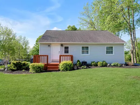 Exterior - 655 Walnut St, Waterloo, IN 46793 photo 5 of 5