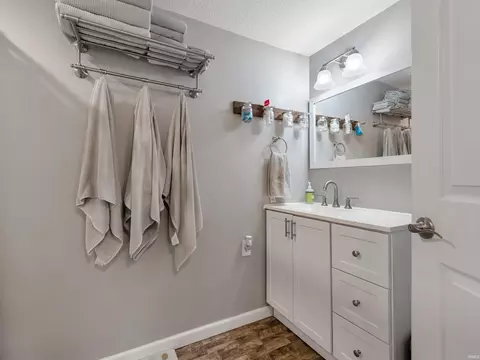 Bath - 655 Walnut St, Waterloo, IN 46793 photo 1 of 1
