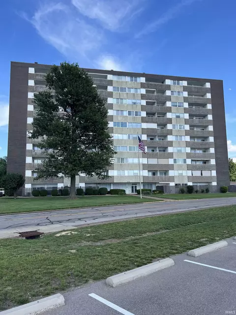 1100 Erie Ave #409, Evansville, IN 47715