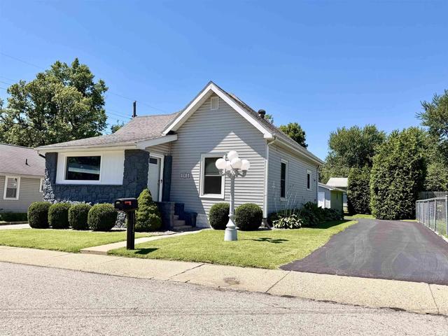 1915 7th St, Bedford, IN 47421