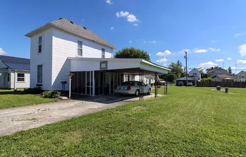 215 E Commerce St, Dunkirk, IN 47336